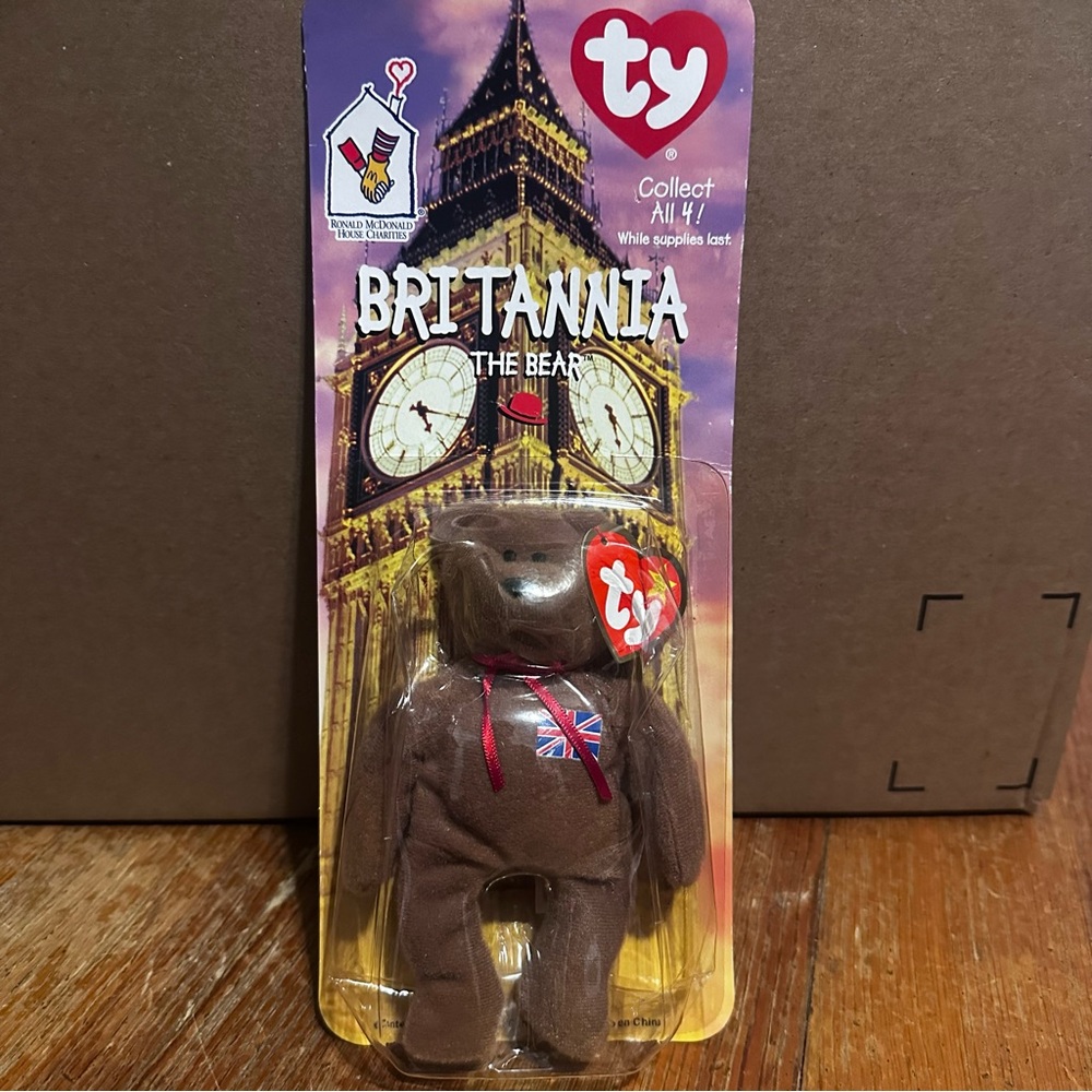 Ty beanie baby britannia the bear in box 1997 RARE MISPRINT ON TAG‼️